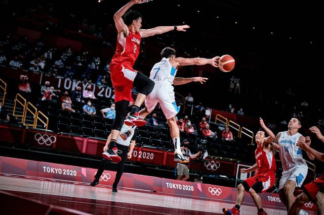 乐鱼正版入口-妖卫准三双 老钻石23+10！阿根廷压哨挺进八强